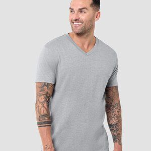 NWT Into The AM Basic V-Neck Tee Grey 2XL Logo T-Shirt Branded
